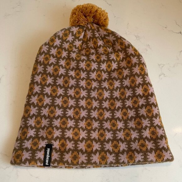 Patagonia Printed Knit 100% Recycled Poly Beanie Hat Olive Grn Pink Gold Sz OS - Picture 8 of 8